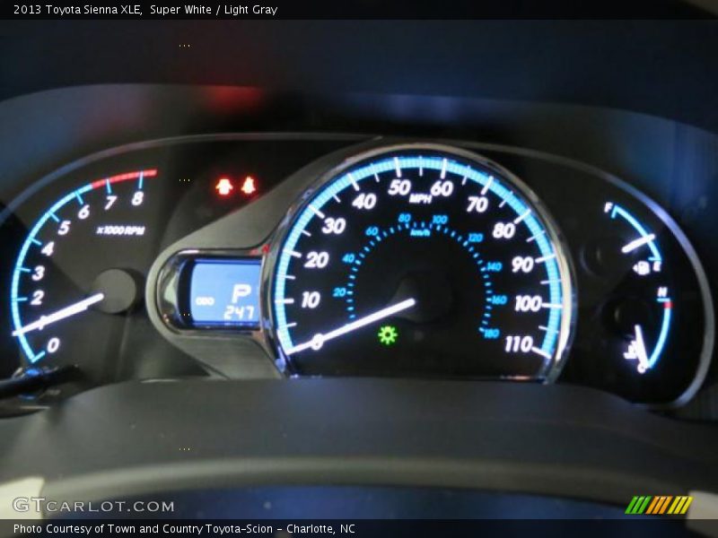 Super White / Light Gray 2013 Toyota Sienna XLE