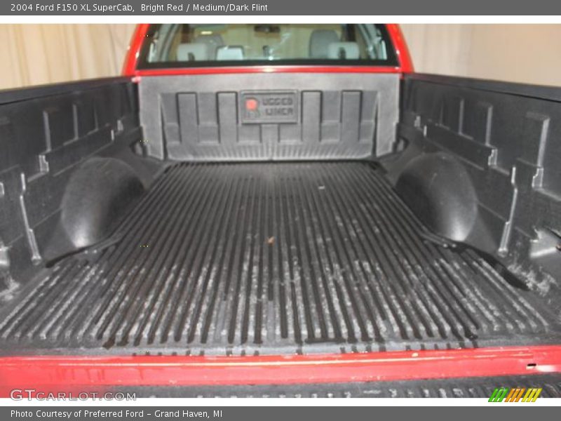 Bright Red / Medium/Dark Flint 2004 Ford F150 XL SuperCab