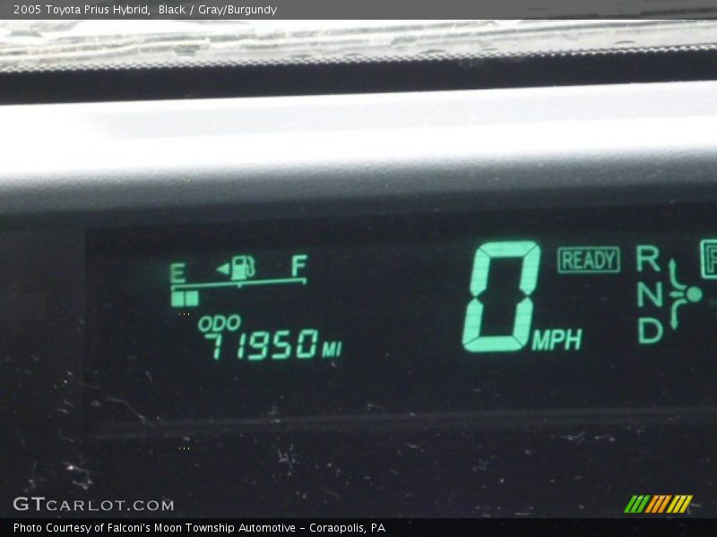 Black / Gray/Burgundy 2005 Toyota Prius Hybrid