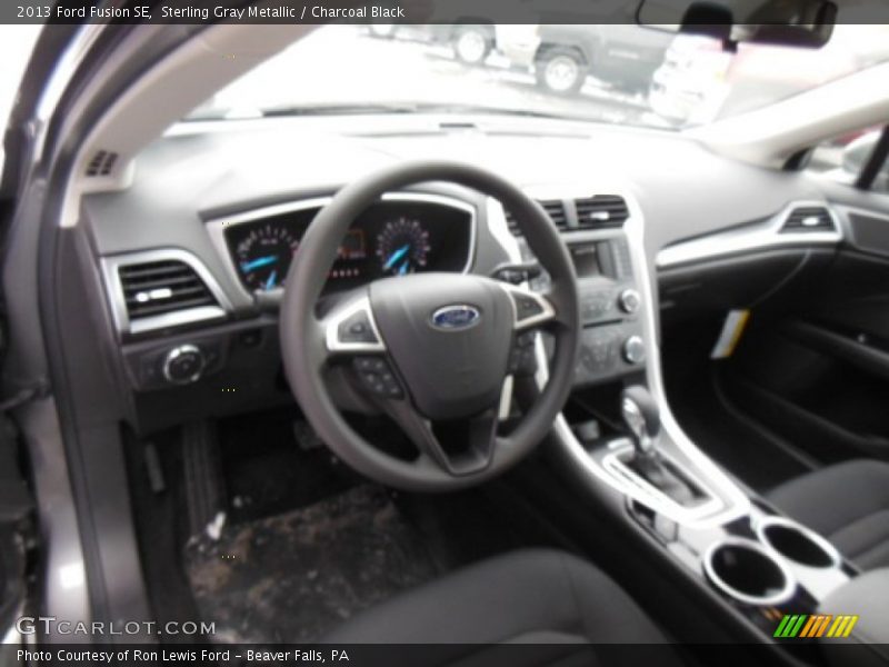 Sterling Gray Metallic / Charcoal Black 2013 Ford Fusion SE