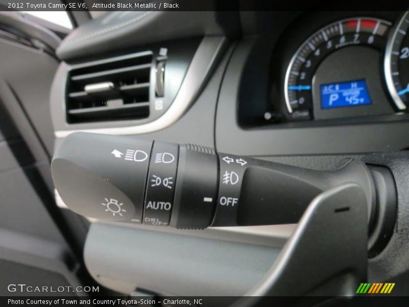 Attitude Black Metallic / Black 2012 Toyota Camry SE V6