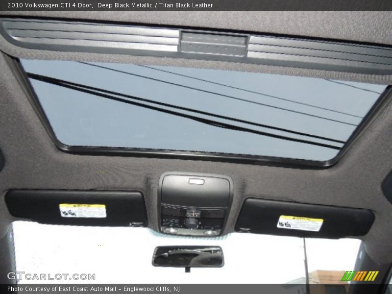 Deep Black Metallic / Titan Black Leather 2010 Volkswagen GTI 4 Door