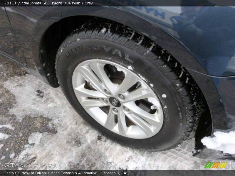 Pacific Blue Pearl / Gray 2011 Hyundai Sonata GLS