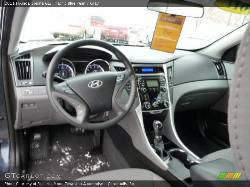 Pacific Blue Pearl / Gray 2011 Hyundai Sonata GLS