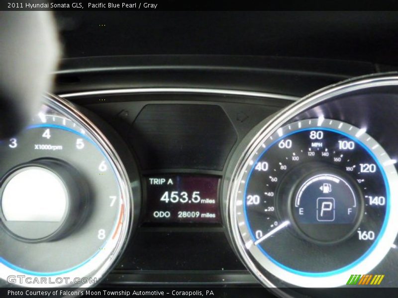 Pacific Blue Pearl / Gray 2011 Hyundai Sonata GLS