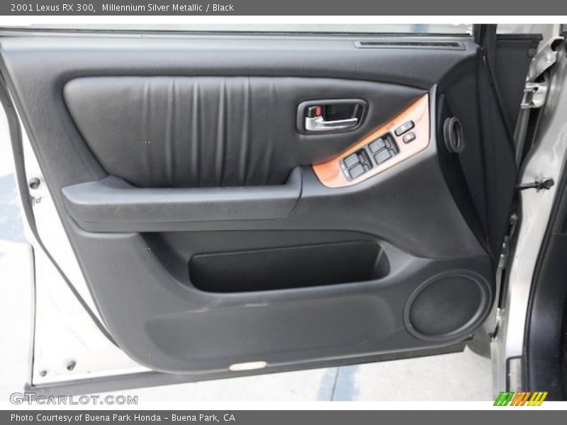 Millennium Silver Metallic / Black 2001 Lexus RX 300