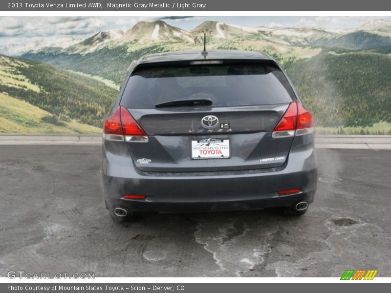 Magnetic Gray Metallic / Light Gray 2013 Toyota Venza Limited AWD