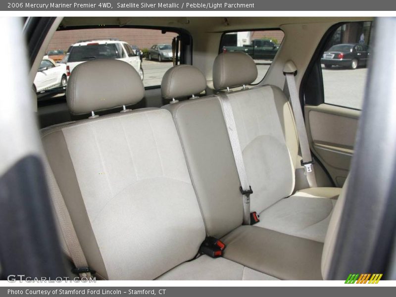 Satellite Silver Metallic / Pebble/Light Parchment 2006 Mercury Mariner Premier 4WD