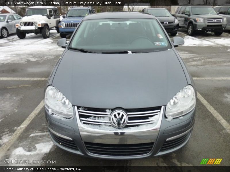 Platinum Grey Metallic / Titan Black 2010 Volkswagen Jetta SE Sedan