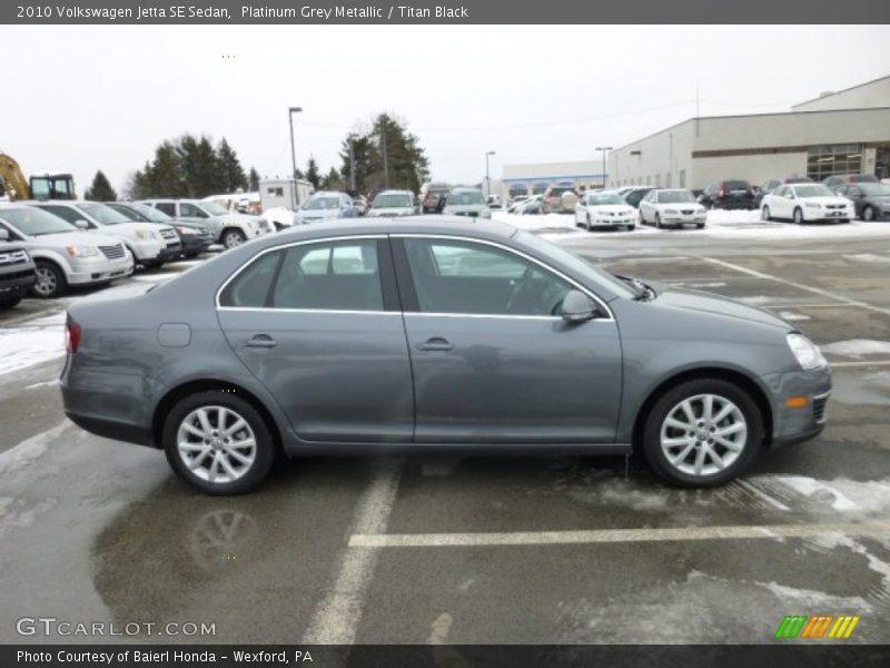 Platinum Grey Metallic / Titan Black 2010 Volkswagen Jetta SE Sedan