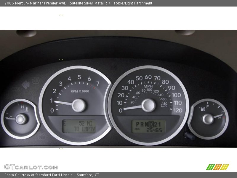 Satellite Silver Metallic / Pebble/Light Parchment 2006 Mercury Mariner Premier 4WD