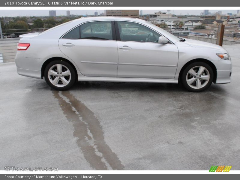 Classic Silver Metallic / Dark Charcoal 2010 Toyota Camry SE