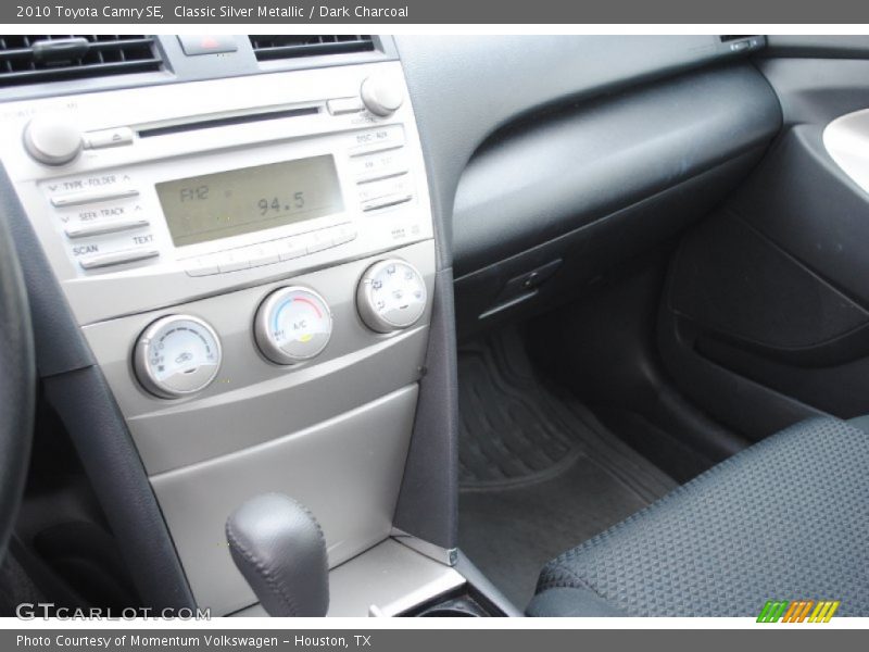 Classic Silver Metallic / Dark Charcoal 2010 Toyota Camry SE