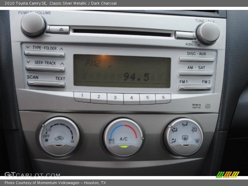 Classic Silver Metallic / Dark Charcoal 2010 Toyota Camry SE