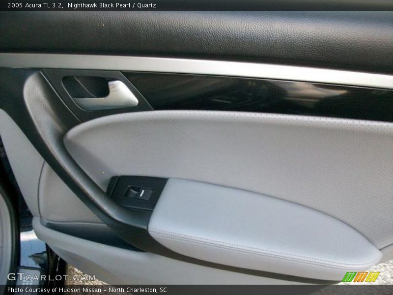 Nighthawk Black Pearl / Quartz 2005 Acura TL 3.2