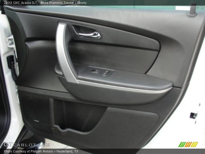 White Diamond Tricoat / Ebony 2009 GMC Acadia SLT