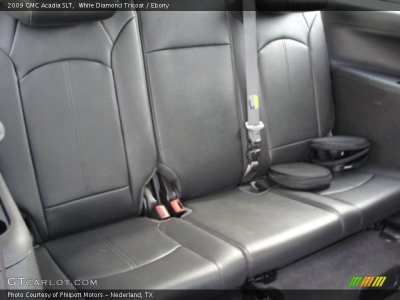 White Diamond Tricoat / Ebony 2009 GMC Acadia SLT