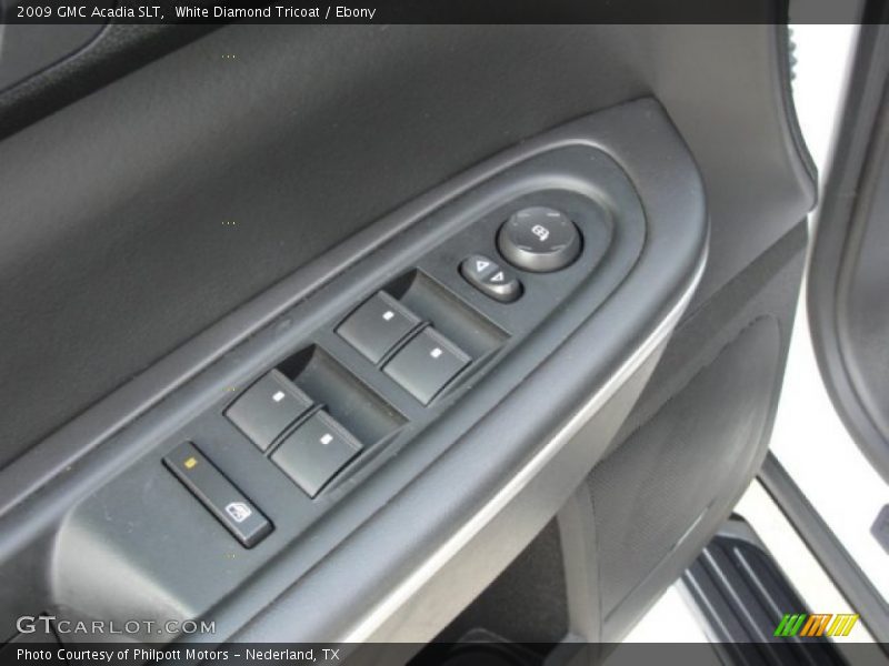 White Diamond Tricoat / Ebony 2009 GMC Acadia SLT