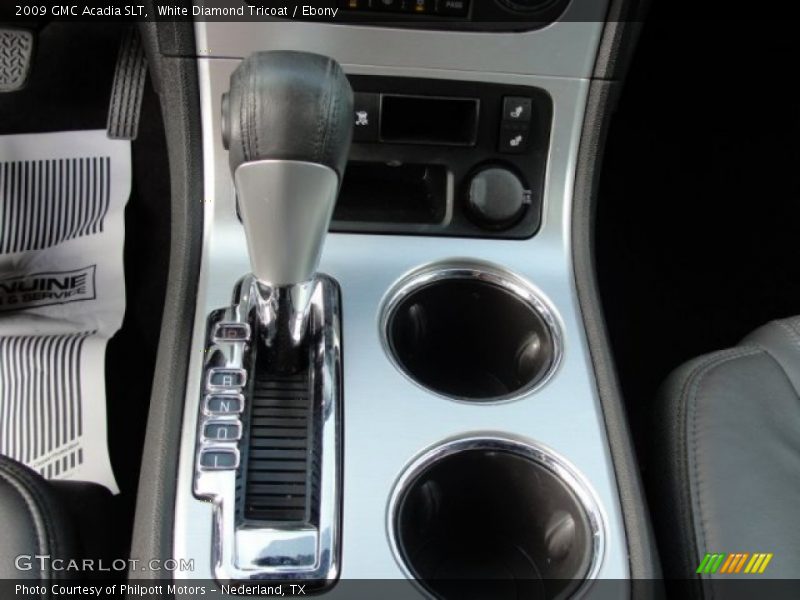 White Diamond Tricoat / Ebony 2009 GMC Acadia SLT