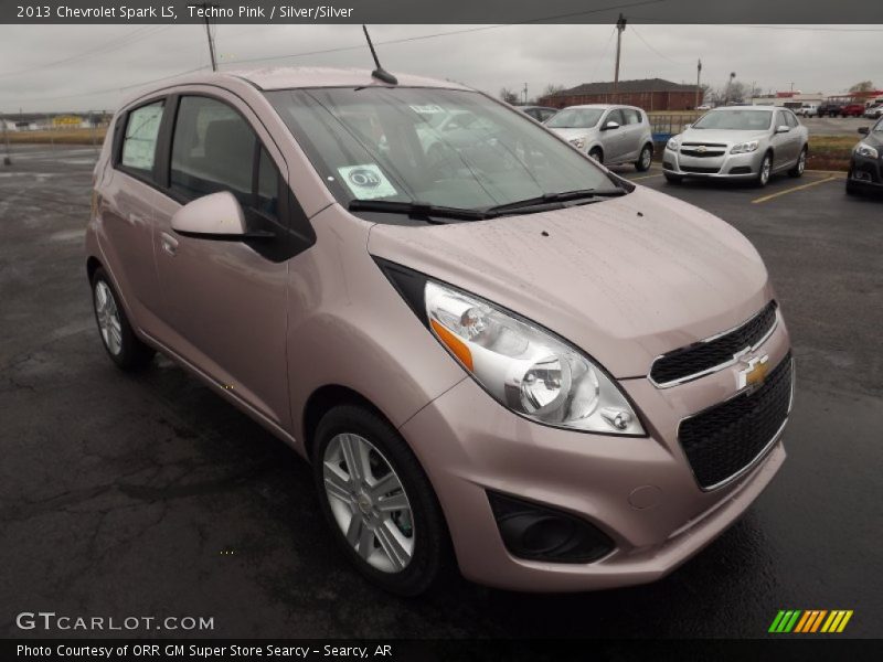 Front 3/4 View of 2013 Spark LS