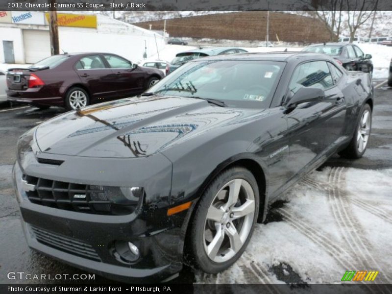 Front 3/4 View of 2012 Camaro SS Coupe