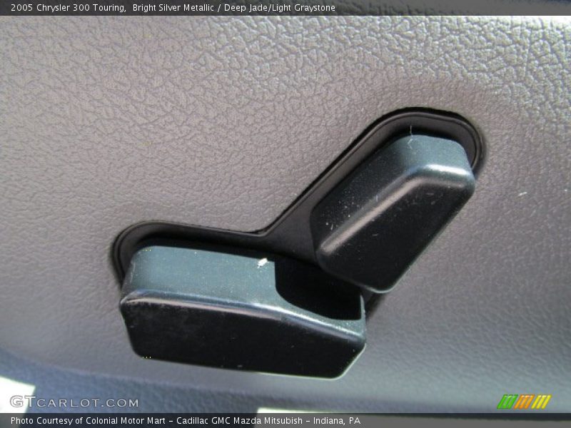 Bright Silver Metallic / Deep Jade/Light Graystone 2005 Chrysler 300 Touring