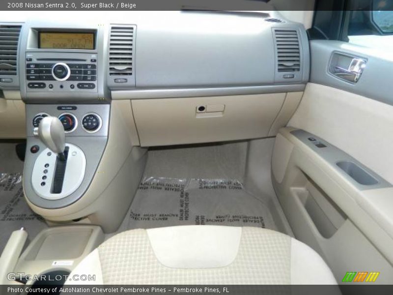 Super Black / Beige 2008 Nissan Sentra 2.0