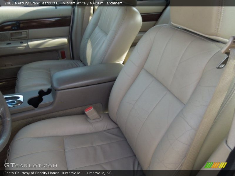 Vibrant White / Medium Parchment 2003 Mercury Grand Marquis LS