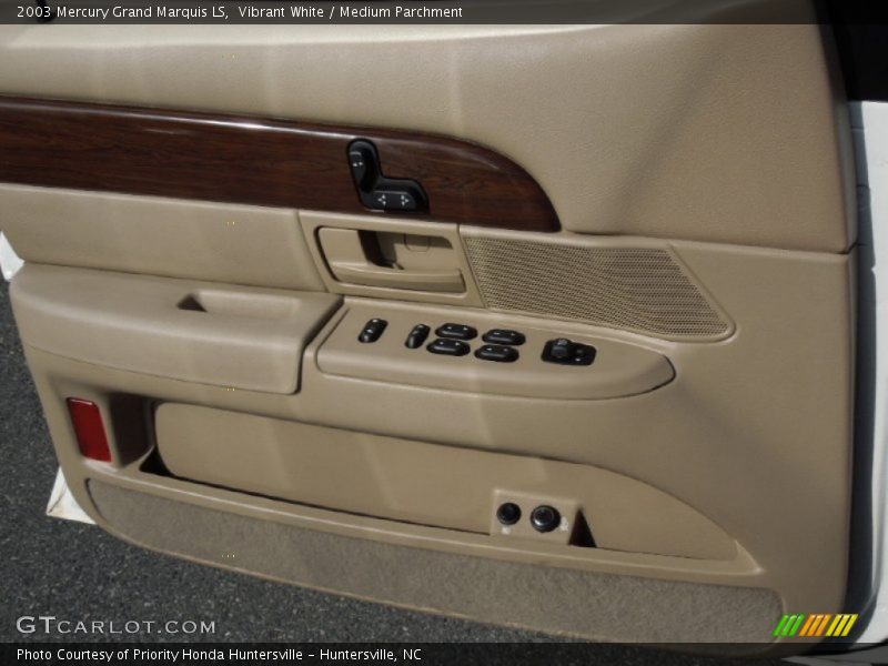 Vibrant White / Medium Parchment 2003 Mercury Grand Marquis LS