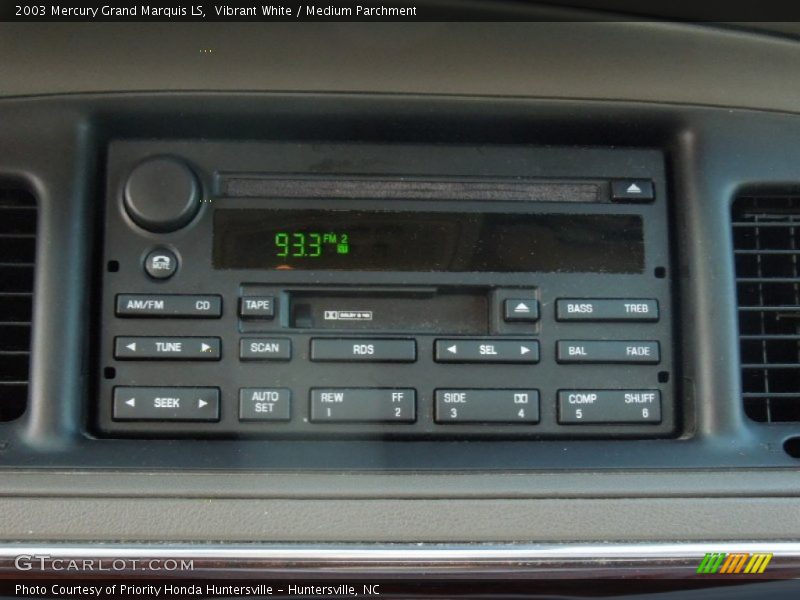 Vibrant White / Medium Parchment 2003 Mercury Grand Marquis LS