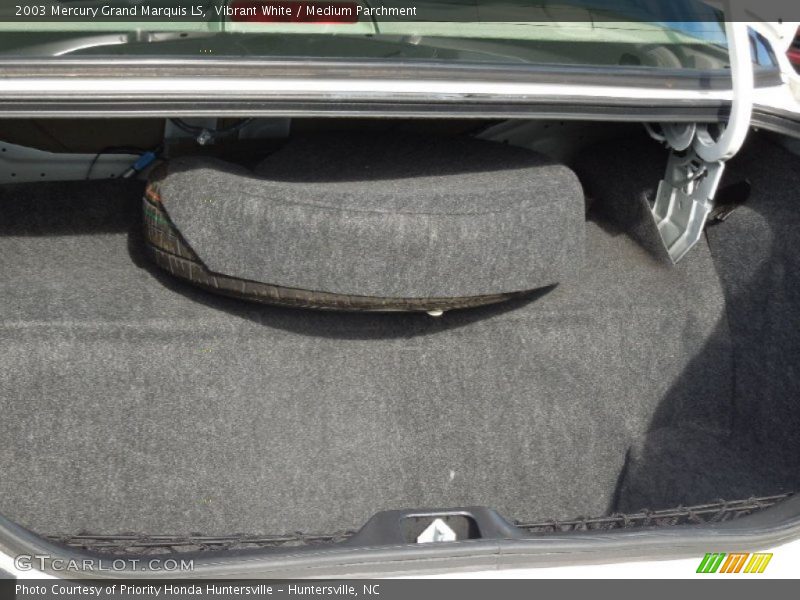 Vibrant White / Medium Parchment 2003 Mercury Grand Marquis LS