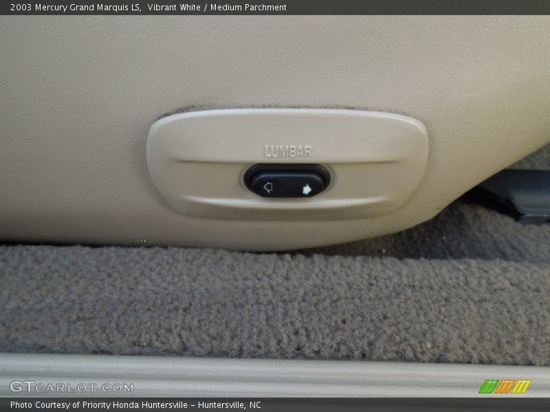 Vibrant White / Medium Parchment 2003 Mercury Grand Marquis LS