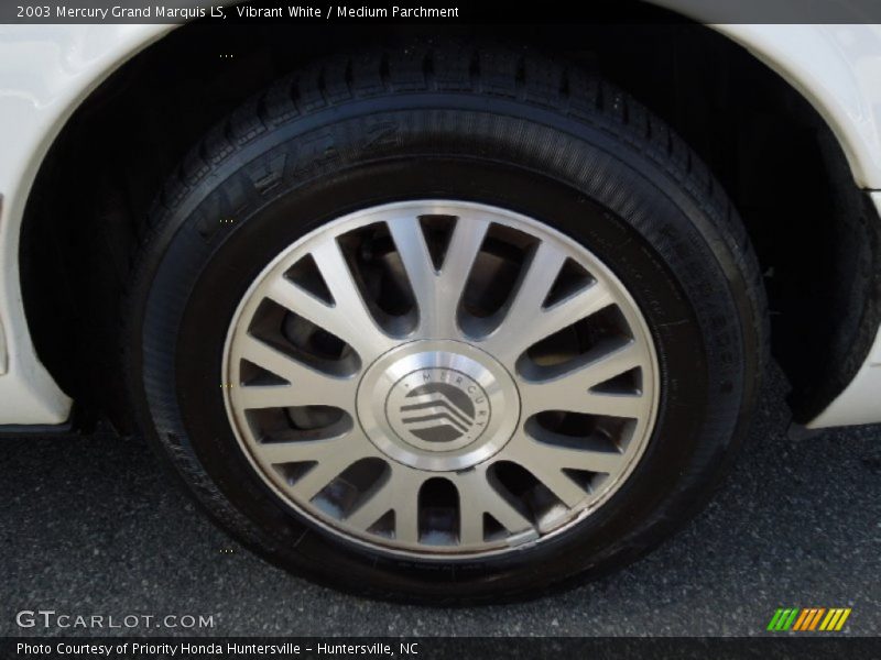 Vibrant White / Medium Parchment 2003 Mercury Grand Marquis LS