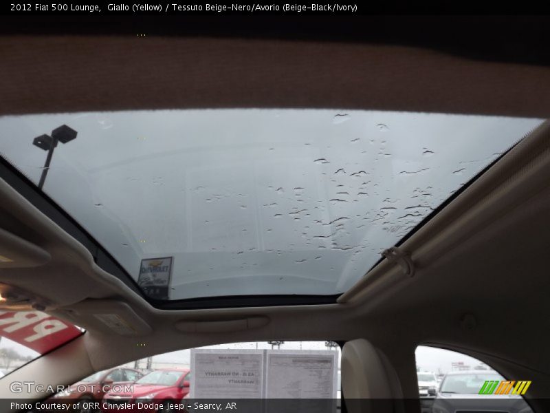 Sunroof of 2012 500 Lounge