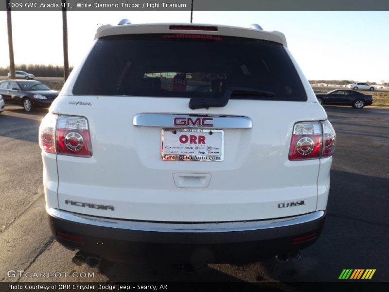 White Diamond Tricoat / Light Titanium 2009 GMC Acadia SLT