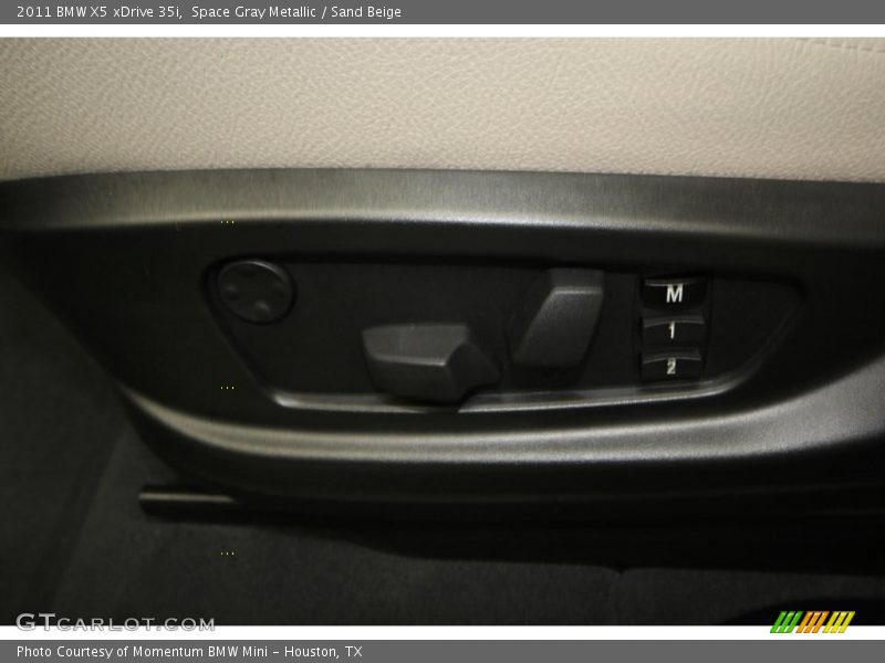 Space Gray Metallic / Sand Beige 2011 BMW X5 xDrive 35i