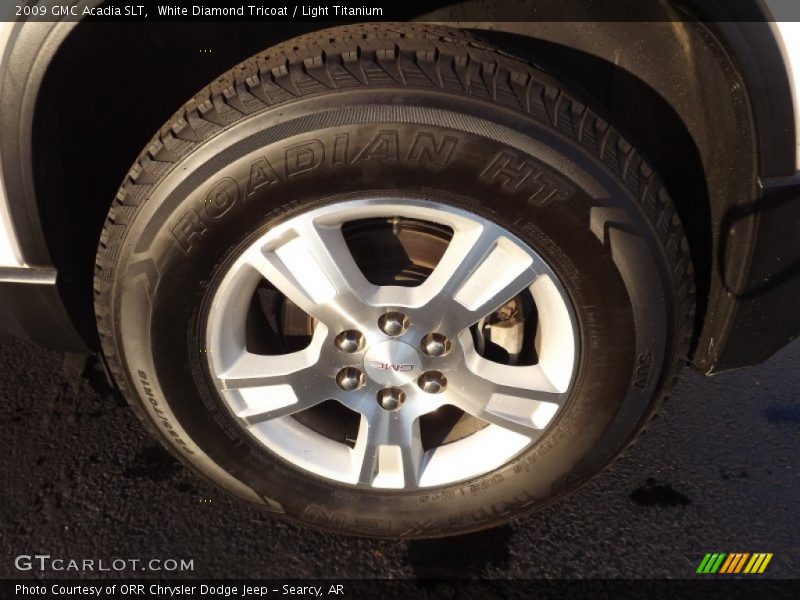 White Diamond Tricoat / Light Titanium 2009 GMC Acadia SLT