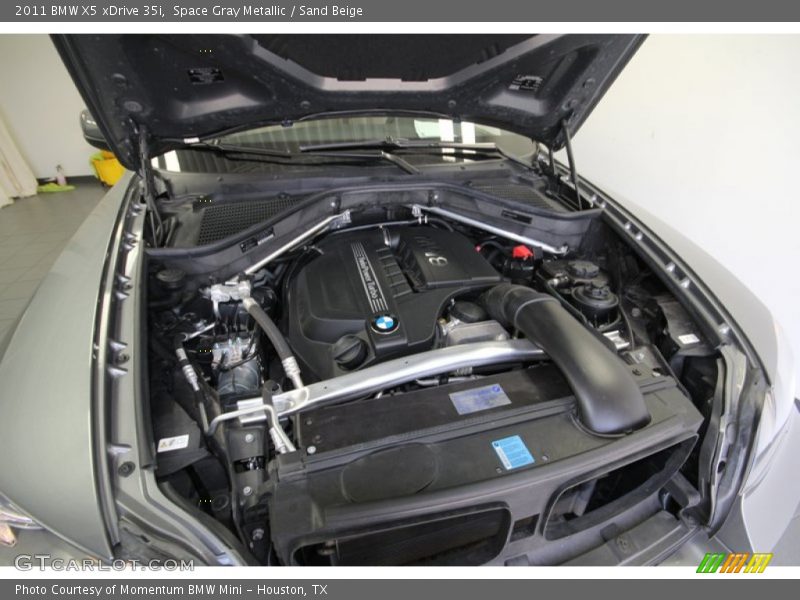 Space Gray Metallic / Sand Beige 2011 BMW X5 xDrive 35i