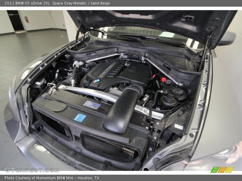 Space Gray Metallic / Sand Beige 2011 BMW X5 xDrive 35i