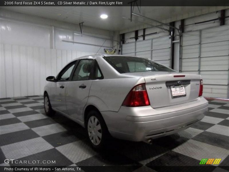 CD Silver Metallic / Dark Flint/Light Flint 2006 Ford Focus ZX4 S Sedan