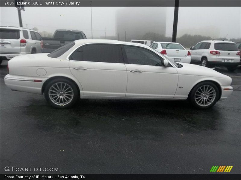  2006 XJ XJ8 L White Onyx