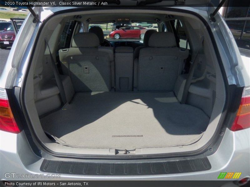 Classic Silver Metallic / Ash 2010 Toyota Highlander V6