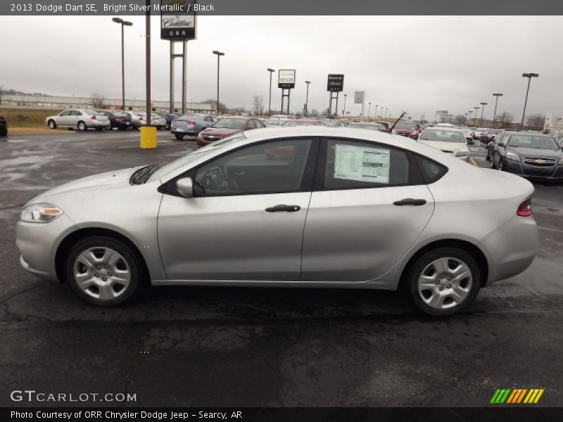 Bright Silver Metallic / Black 2013 Dodge Dart SE