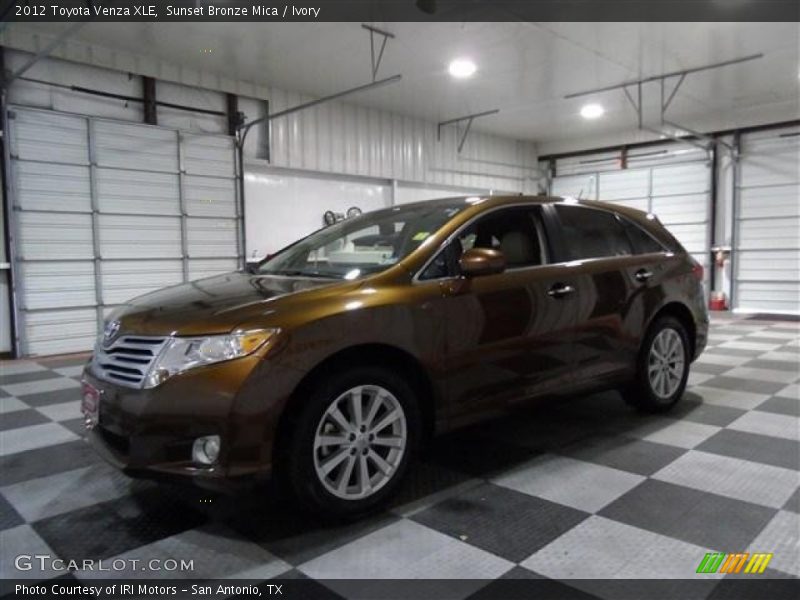 Sunset Bronze Mica / Ivory 2012 Toyota Venza XLE