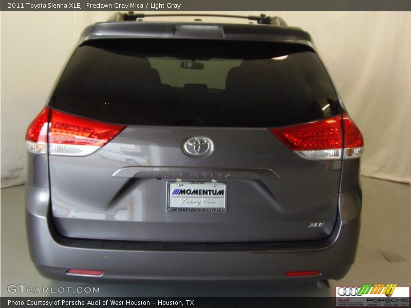 Predawn Gray Mica / Light Gray 2011 Toyota Sienna XLE