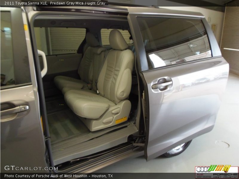 Predawn Gray Mica / Light Gray 2011 Toyota Sienna XLE