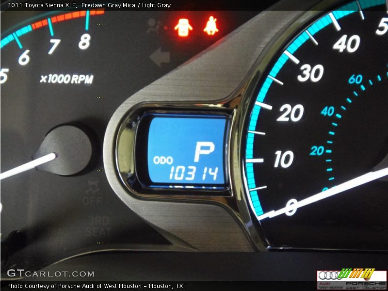 Predawn Gray Mica / Light Gray 2011 Toyota Sienna XLE