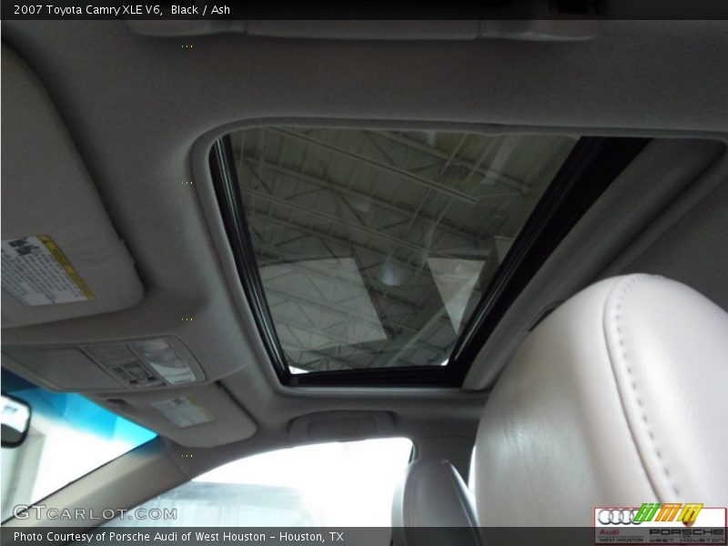Black / Ash 2007 Toyota Camry XLE V6