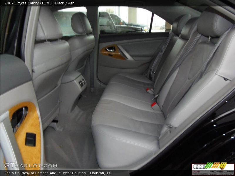 Black / Ash 2007 Toyota Camry XLE V6