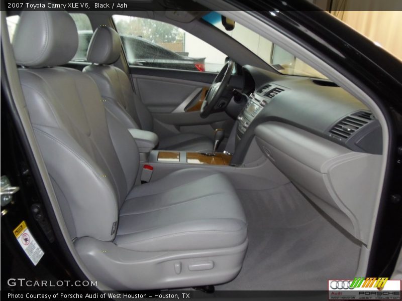 Black / Ash 2007 Toyota Camry XLE V6
